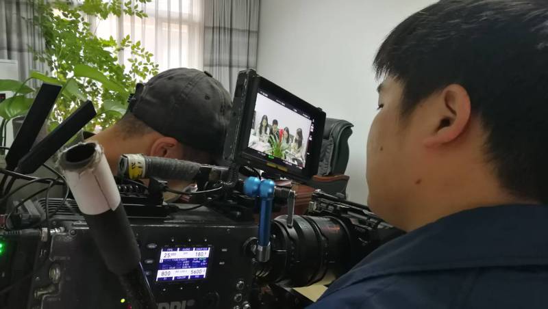 剧本杀式体验：额济纳旗广告片拍摄公司构建沉浸式消费决策路径